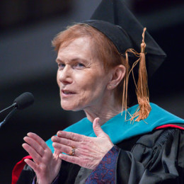 Graduate Commencement speaker urges departing students to choose the harder path