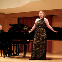 Lamont alumna advances to Metropolitan Opera semifinal auditions